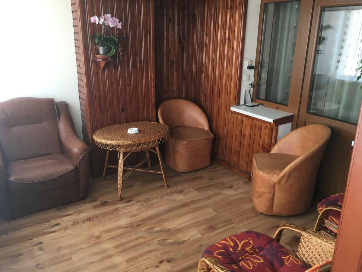 Apartament Antonia Leilighet Tîrgu Ocna Eksteriør bilde