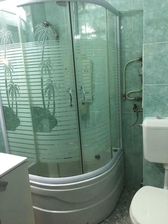 Apartament Antonia Leilighet Tîrgu Ocna Eksteriør bilde