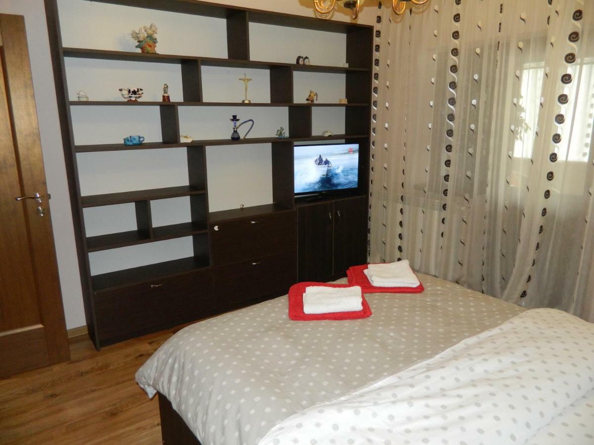 Apartament Antonia Leilighet Tîrgu Ocna Eksteriør bilde