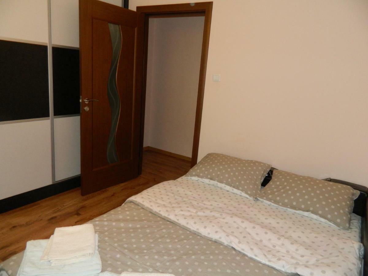 Apartament Antonia Leilighet Tîrgu Ocna Eksteriør bilde