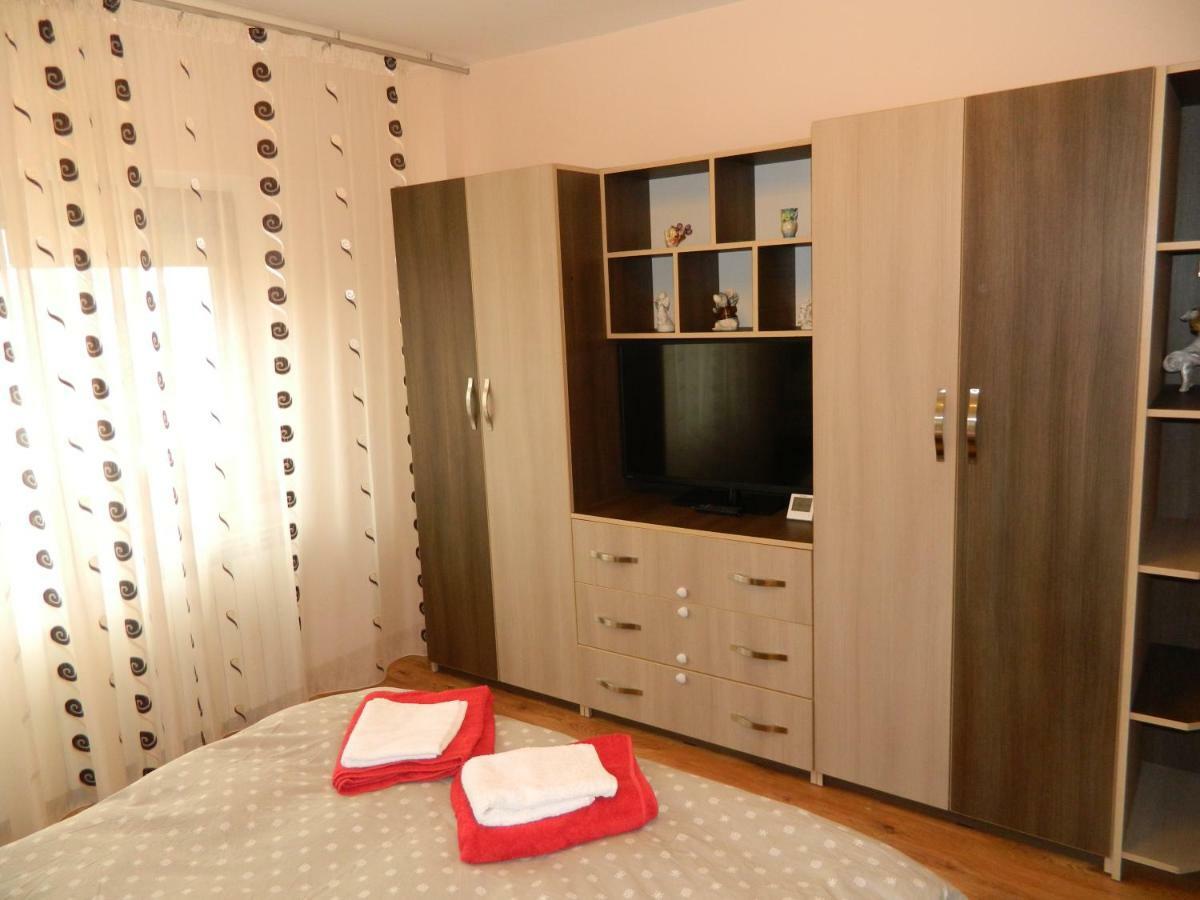 Apartament Antonia Leilighet Tîrgu Ocna Eksteriør bilde