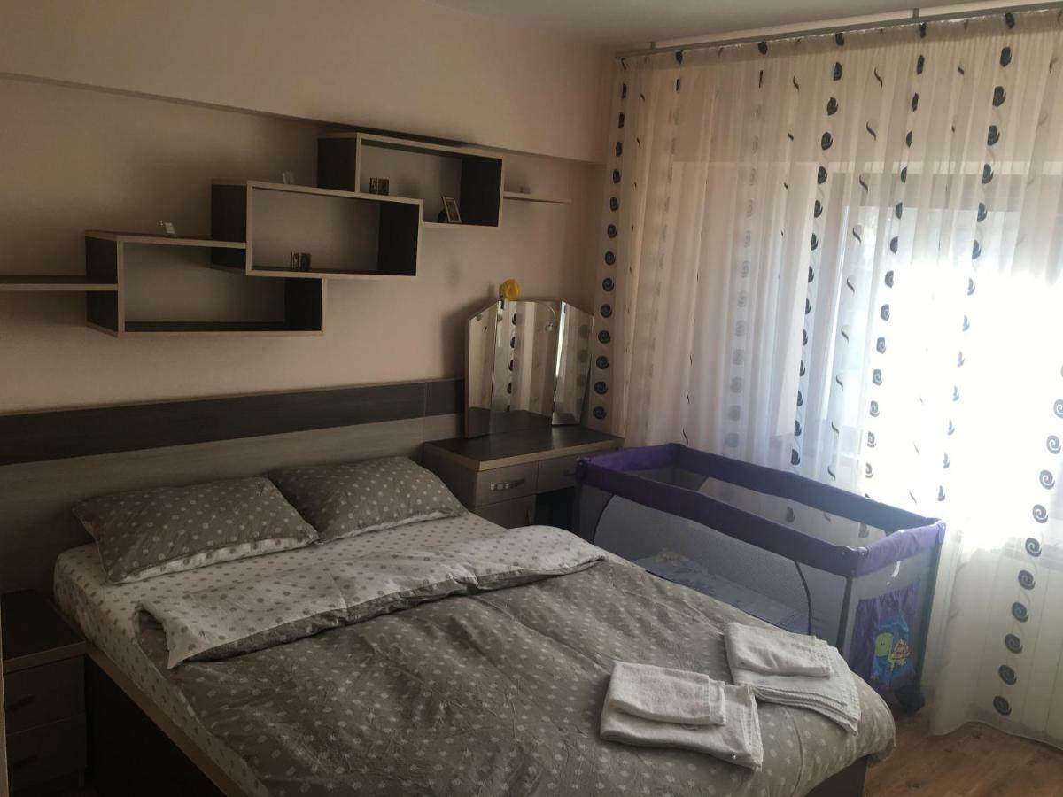 Apartament Antonia Leilighet Tîrgu Ocna Eksteriør bilde